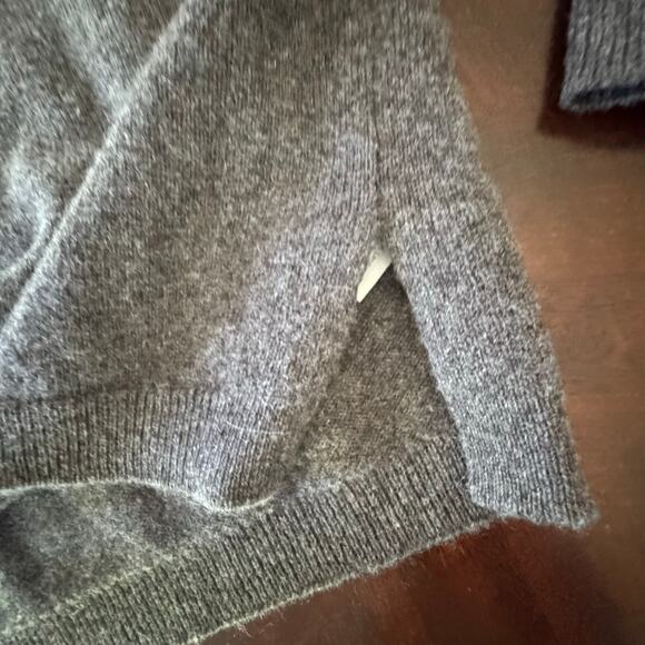 J. Crew 100% Cashmere Sweater Pullover gray XS Crew Neck - Picture 4 of 7